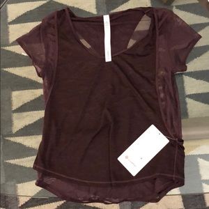 Lululemon top